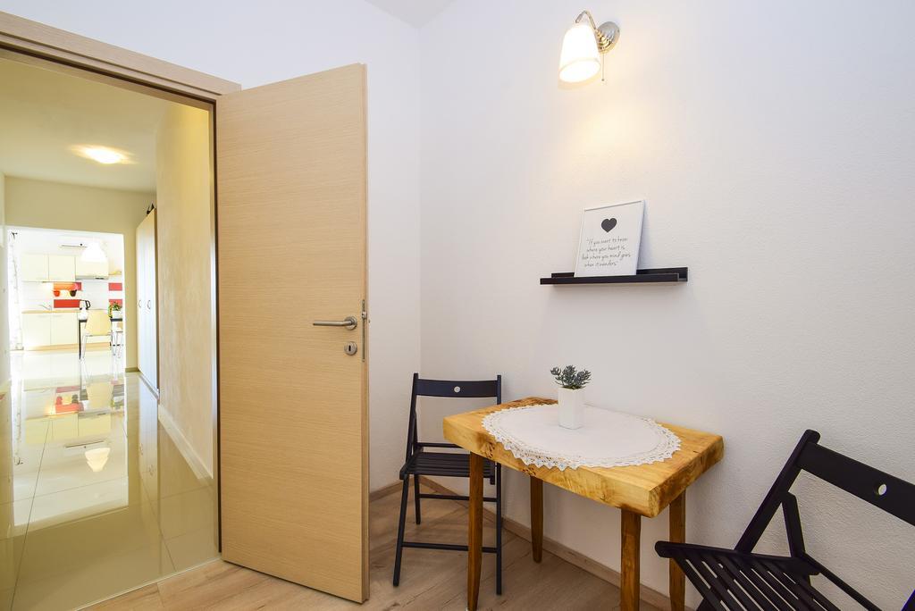Amadrian Apartments Šibenik Exterior foto